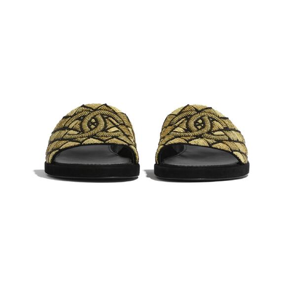 Chanel 21A Gold Black Pearl Embroidery Beaded CC Logo Slide Sandal Mule Flat 38 - Picture 4 of 12